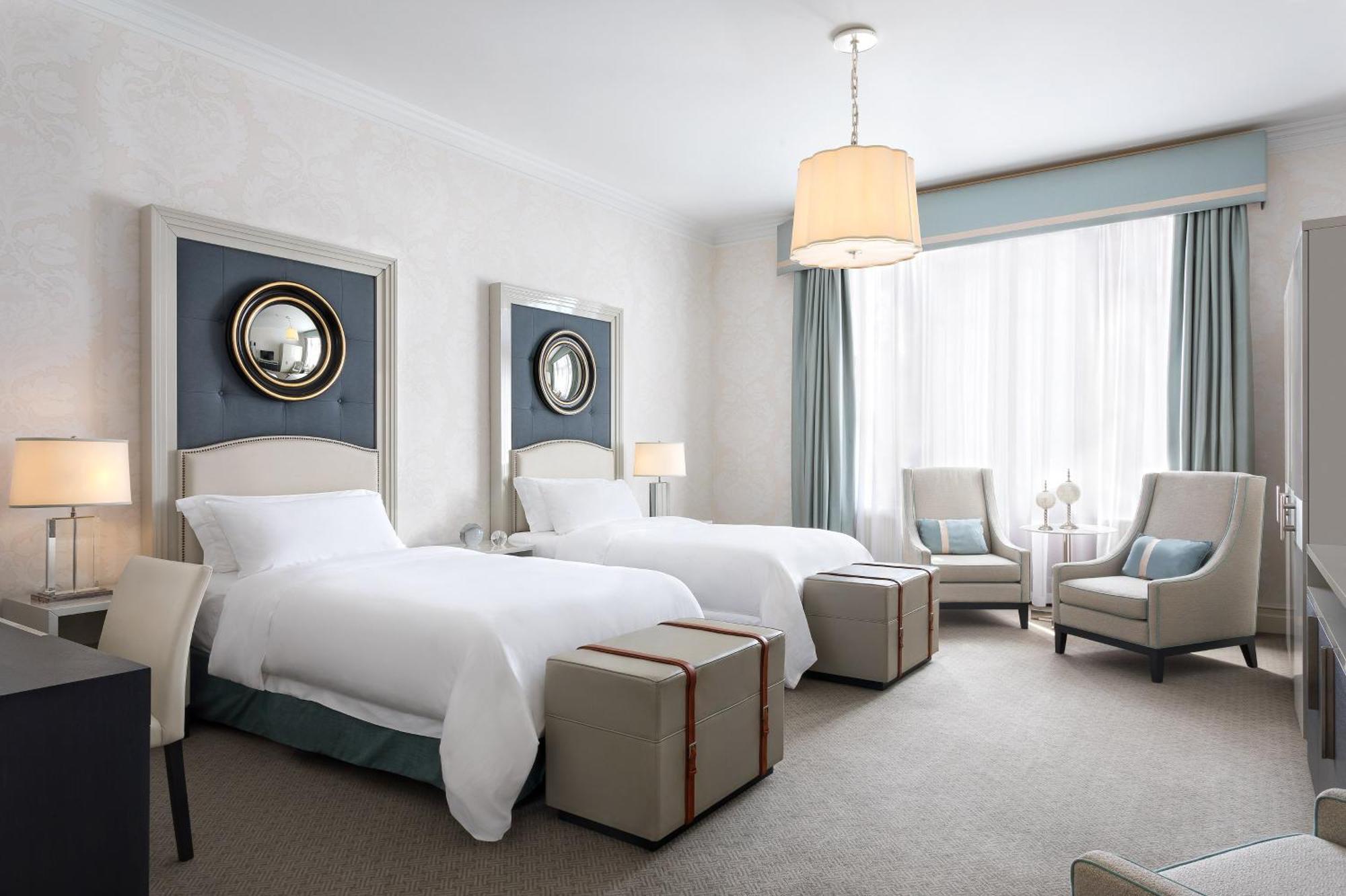 Hotel Bristol, A Luxury Collection Hotel, Warsaw Luaran gambar A guest room at The Carlyle